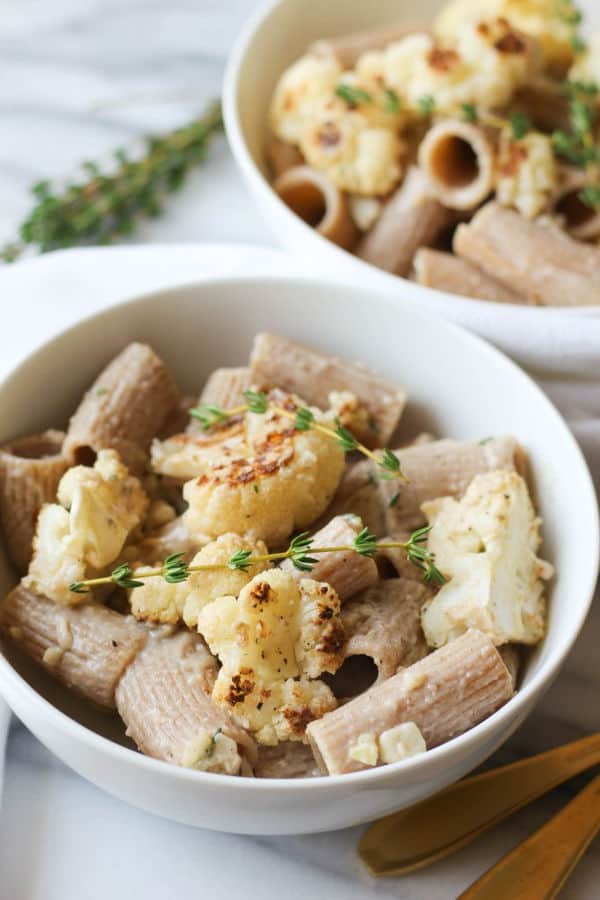 Creamy Garlic, Thyme, and Roasted Cauliflower Pasta