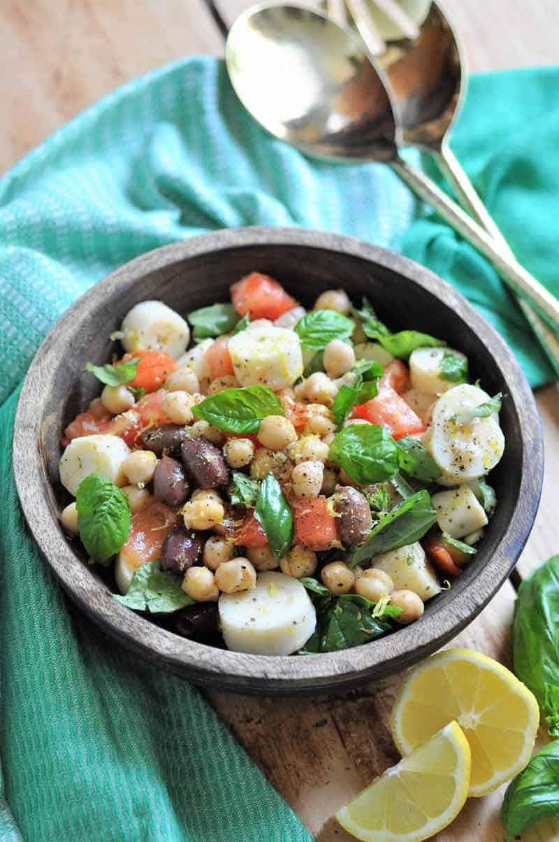 Easy Chickpea Salad With Easy Lemon Dressing