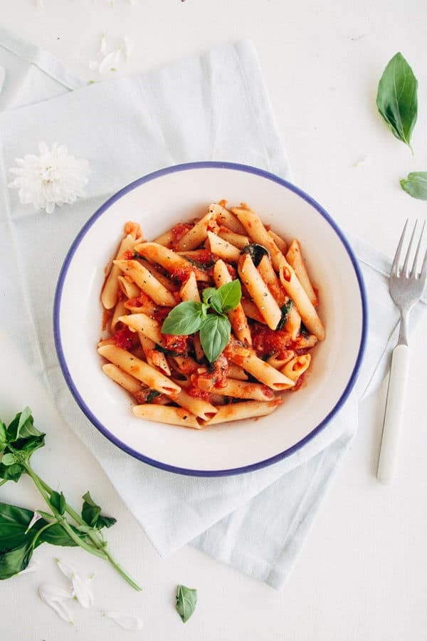 Easy & Delicious Tomato & Basil Penne