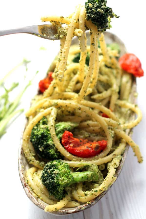Lemon & Broccoli Pesto Pasta