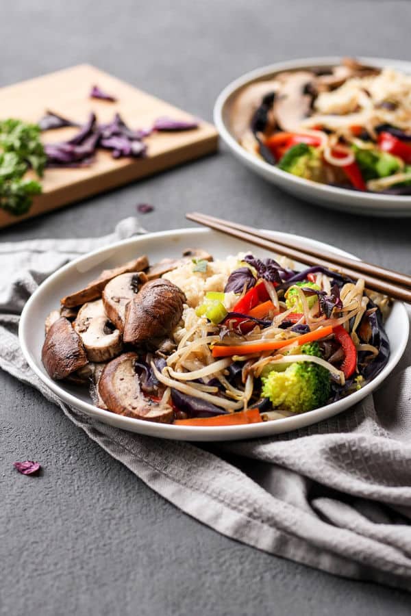 Portobello Chop Suey Bowls