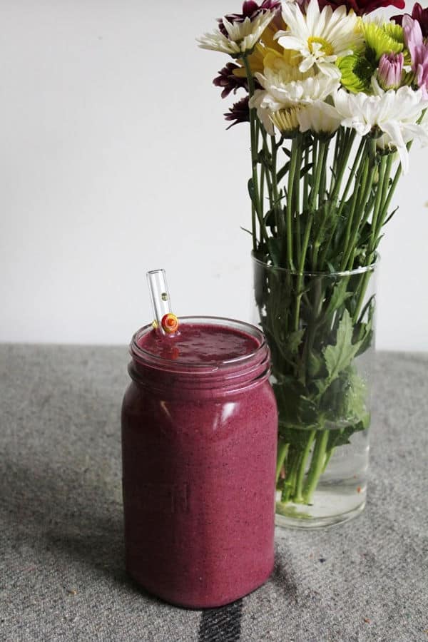 Simple Berry Banana Smoothie