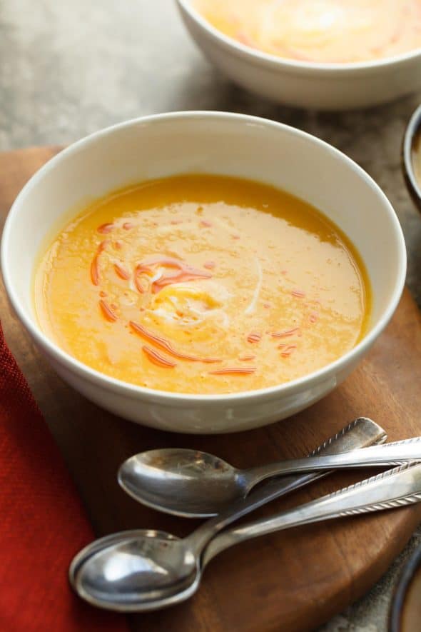 Thai Red Curry Lentil Carrot Soup