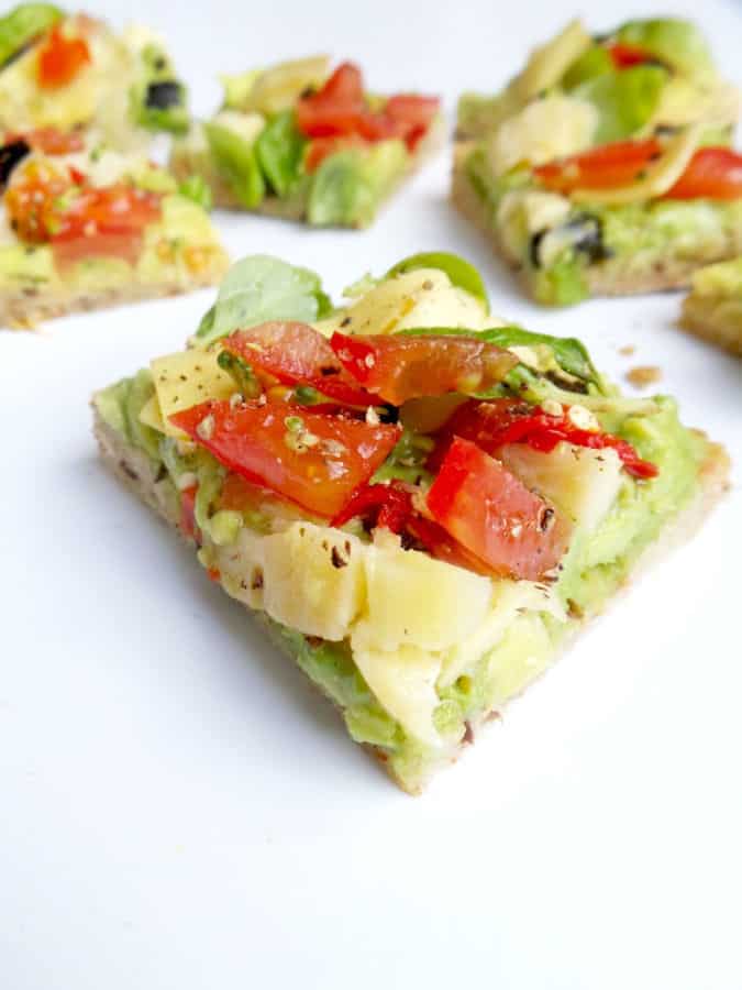 5-Minute Avocado Toast That Tastes like Pizza