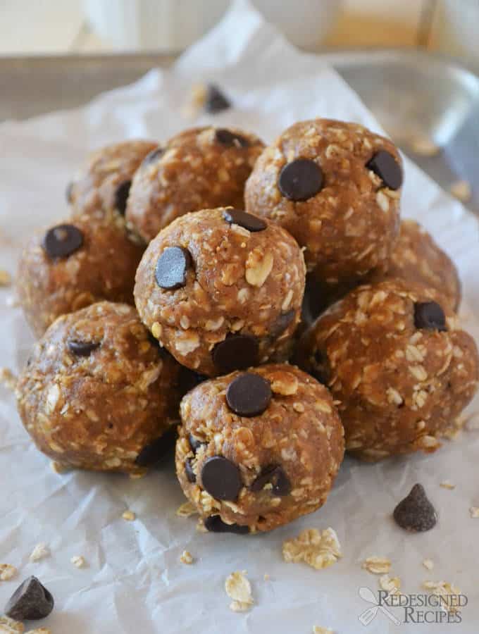 Almond Butter Chocolate Chip Energy Bites
