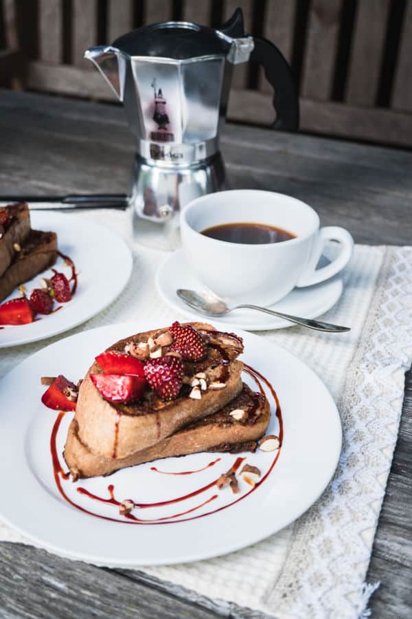 Banana French Toast With Strawberries