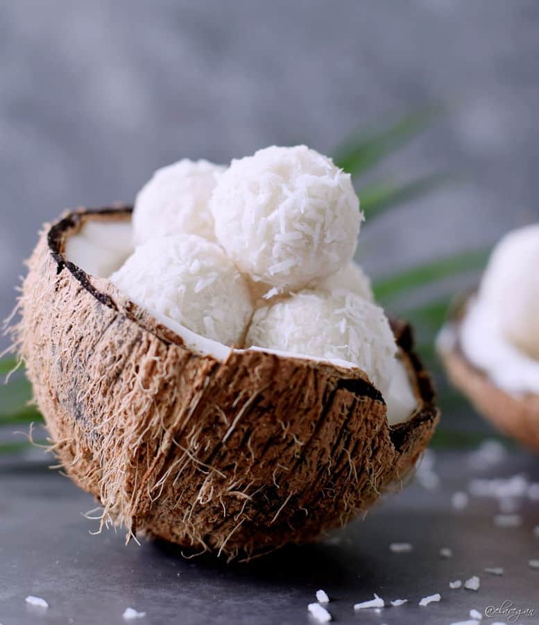 Coconut Bliss Balls (3 Ingredients, Gluten-Free)