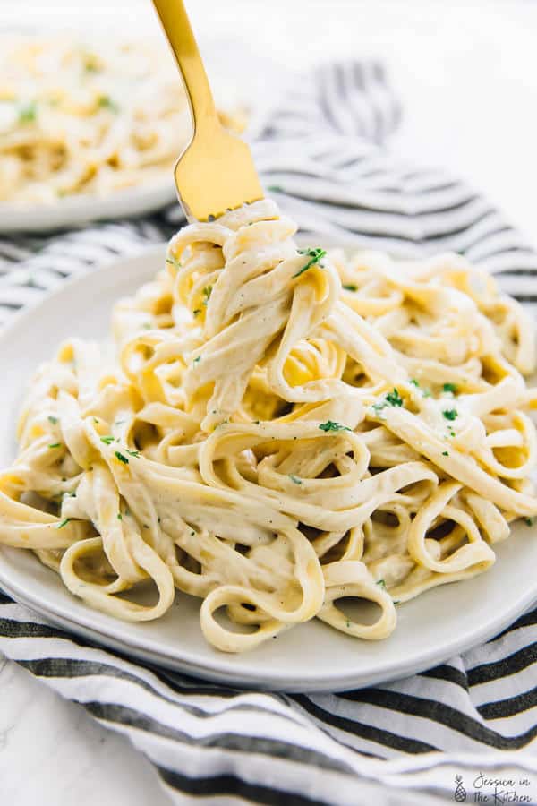Garlic Alfredo Pasta
