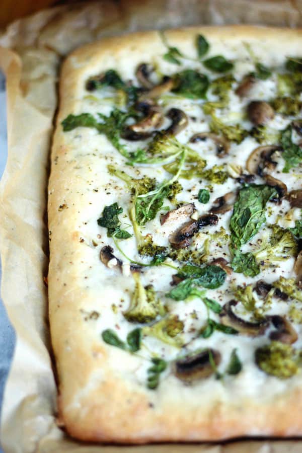 Plant-Based Flatbread Veggie Pizza