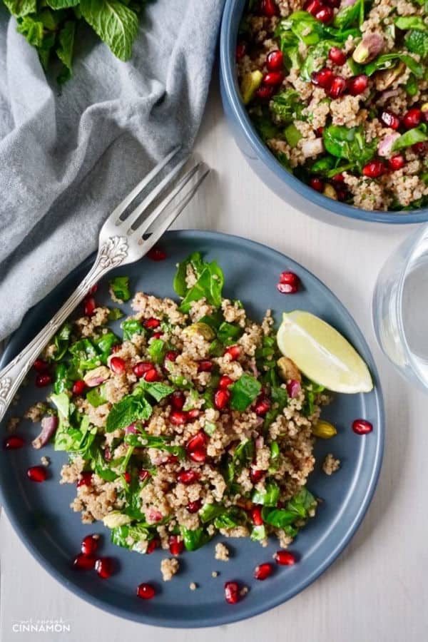 Quinoa Salad with Spinach and Pomegranate (Gluten Free)