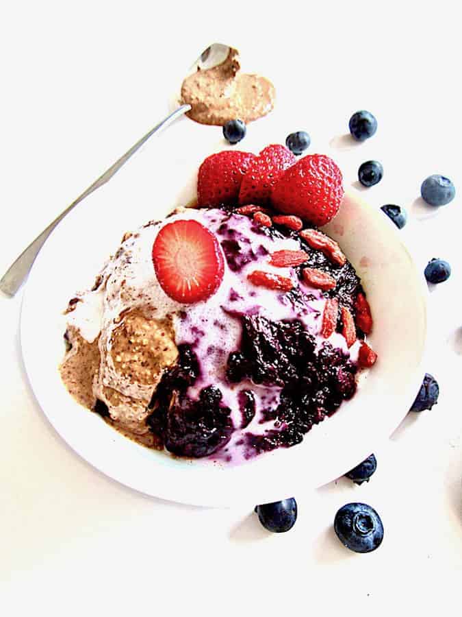 The Best Sugar Free Berry Chia Porridge