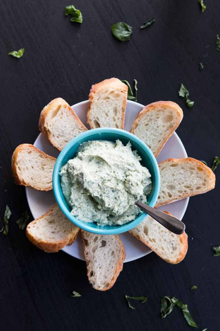 5-Ingredient Garlic Basil Vegan Tofu Ricotta