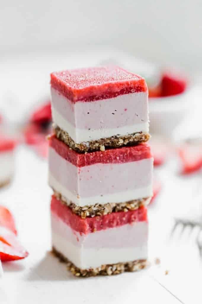 Easy Strawberry Cheesecake