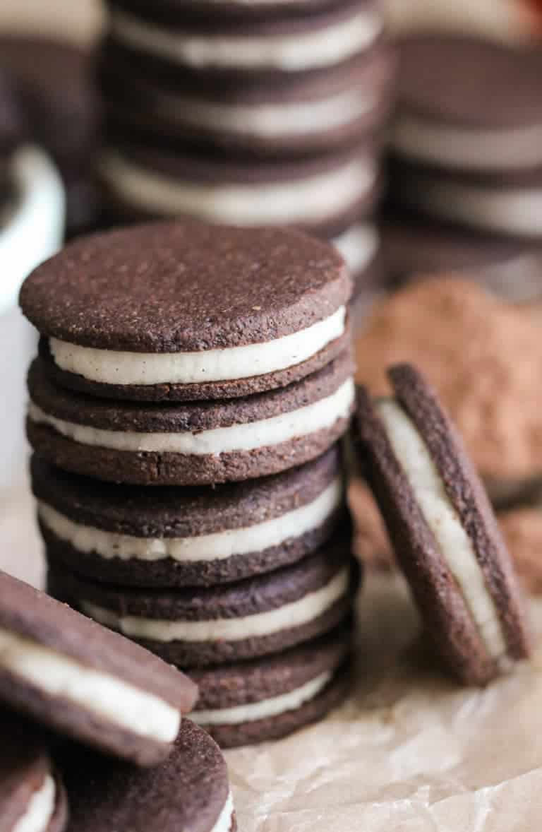 Healthy Homemade Oreos