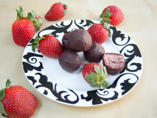Healthy Strawberry Truffles