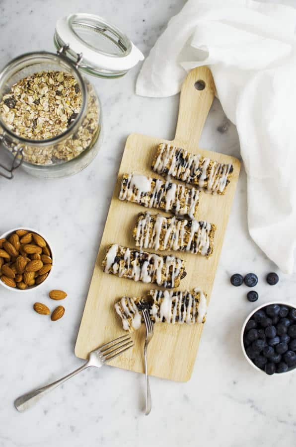 Soft and Chewy Blueberry Almond Granola Bars with a Vegan Yoghurt Coating (Gluten-Free)