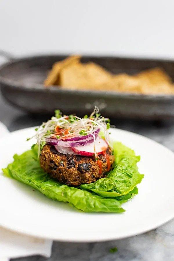 5-Ingredient Black Bean Burger