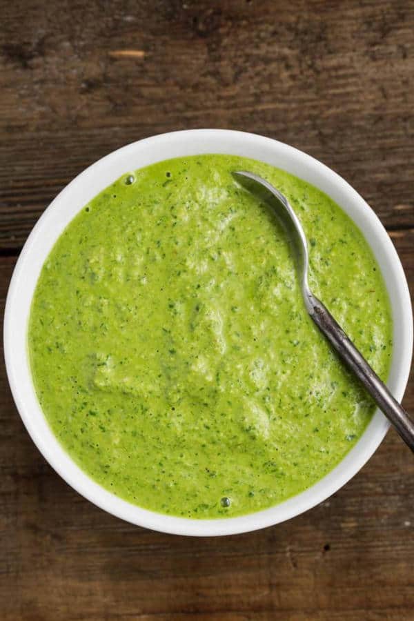 5-Minute Lemony Green Pesto Sauce