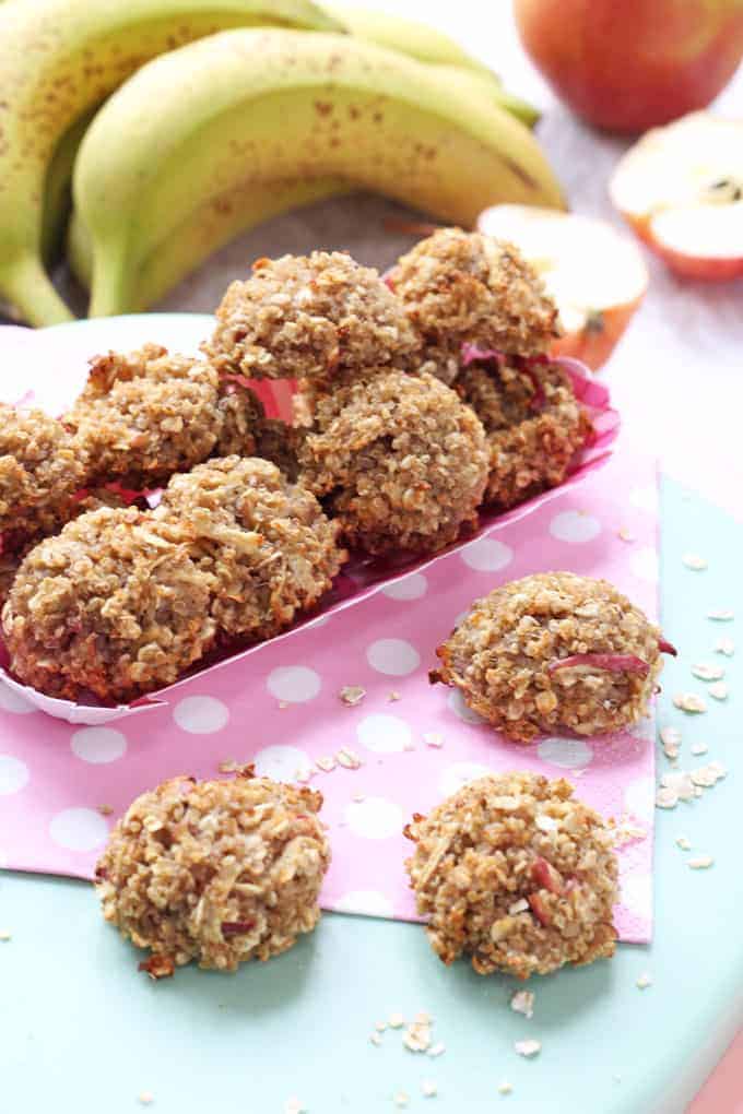 Apple and Banana Quinoa Oat Bites