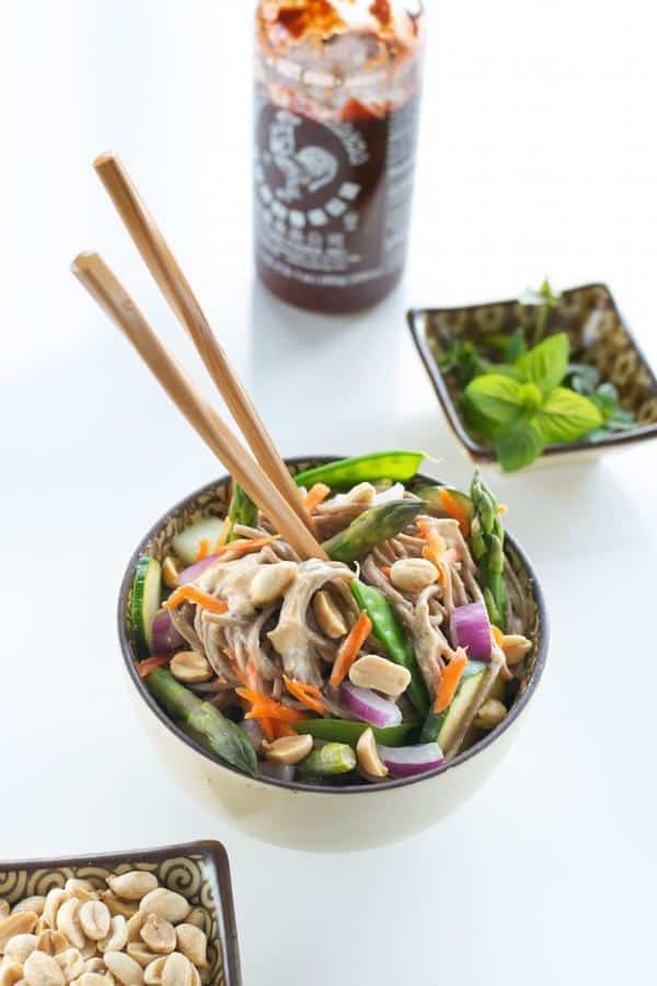 Buckwheat Noodles with Spicy Almond Sauce