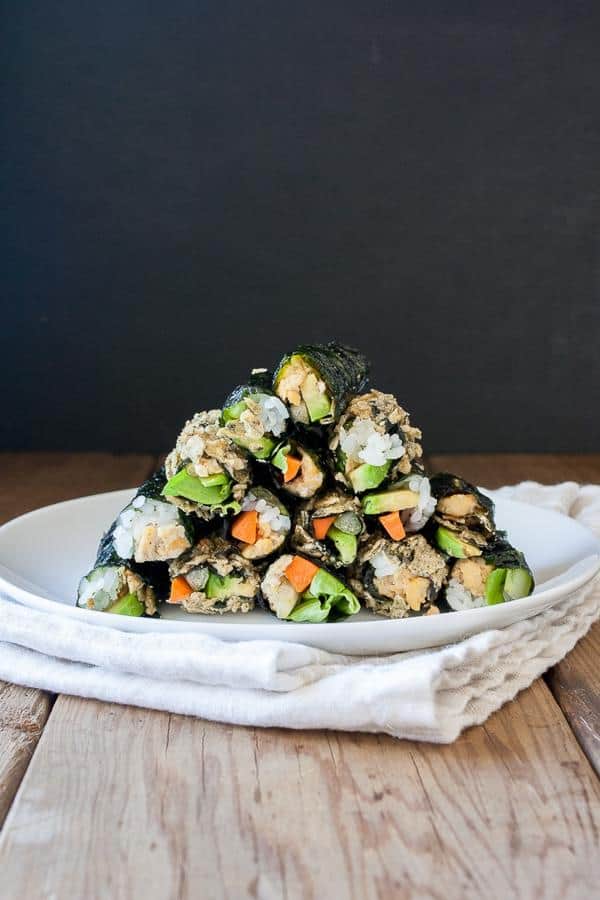 Easy Sushi Rolls: Seaweed Snack Roll Ups