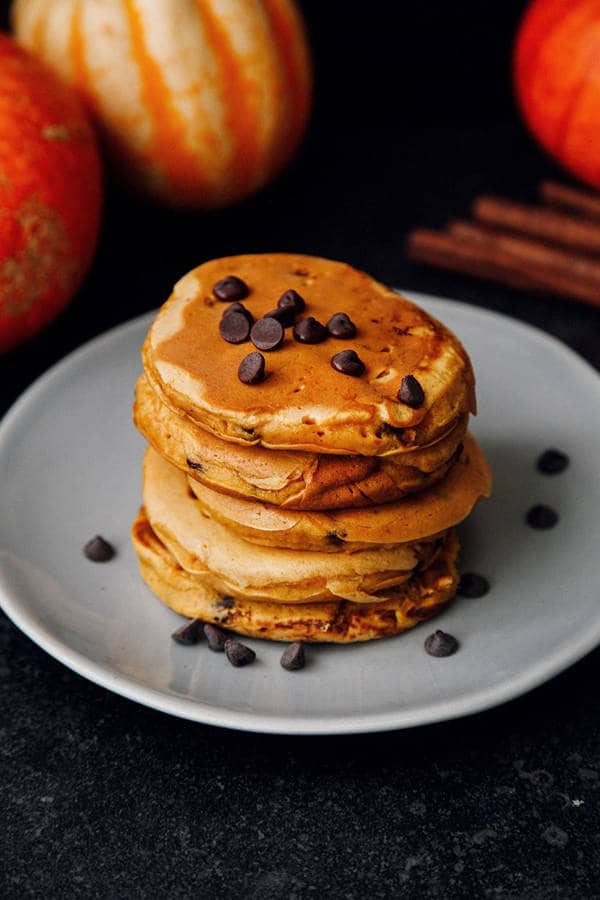 Fluffy Pumpkin Chocolate Chip Pancakes 