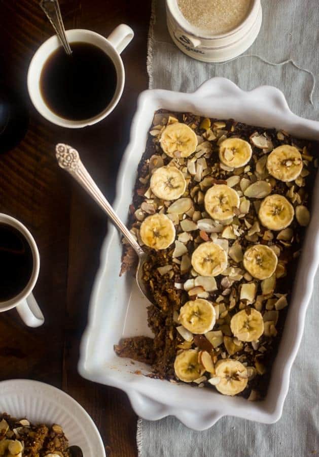 Gingerbread Breakfast Quinoa Bake with Banana