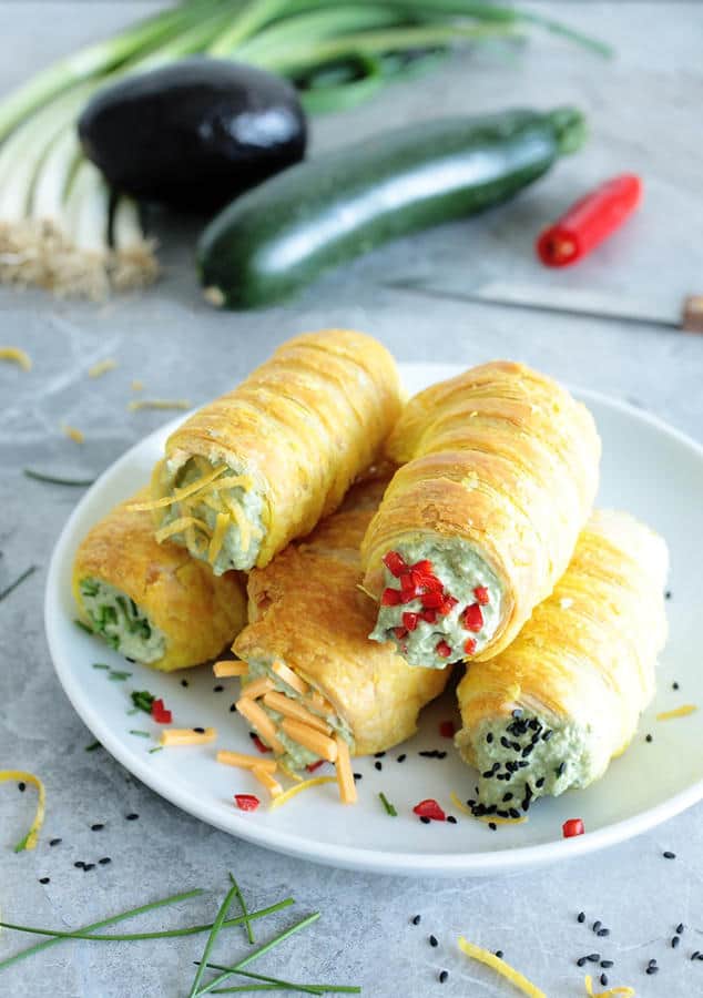 Guacamole Stuffed Rolls