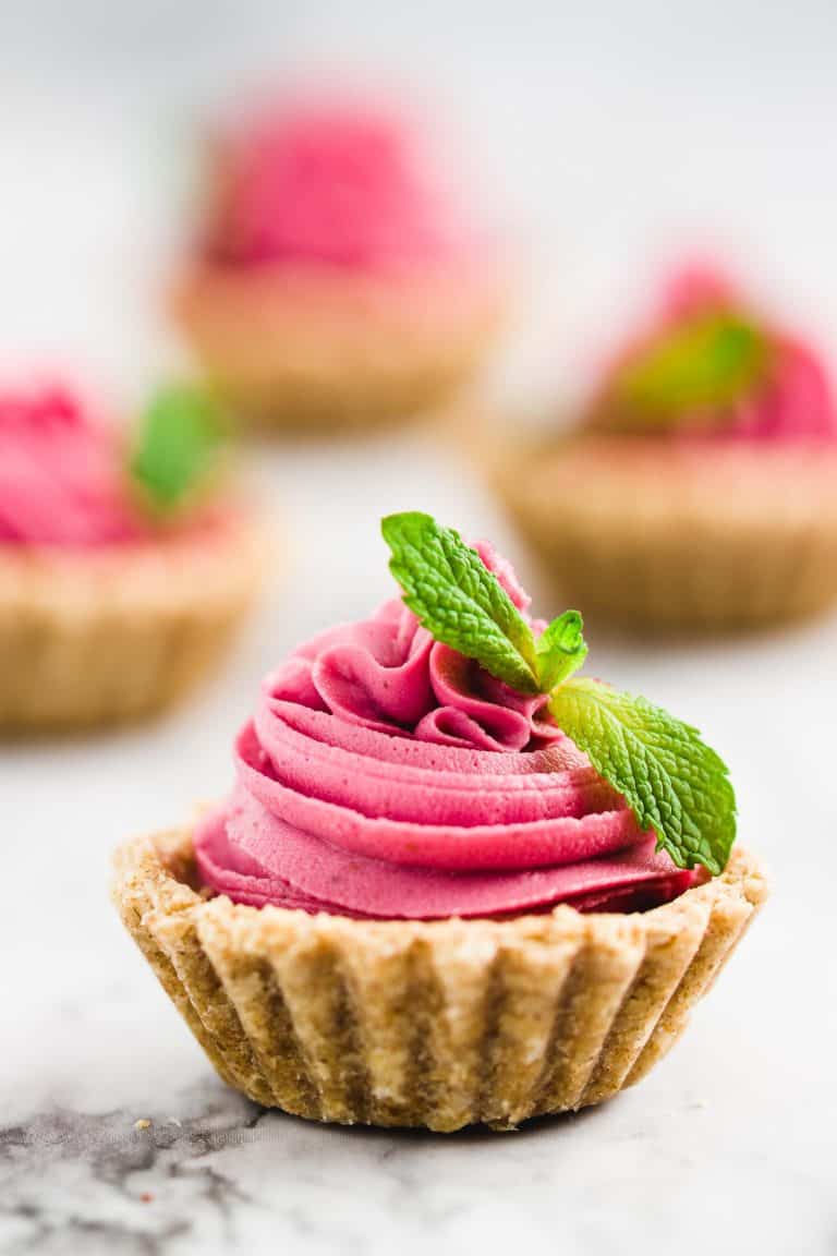 Mini Beet Cheesecake Bites de Bolo