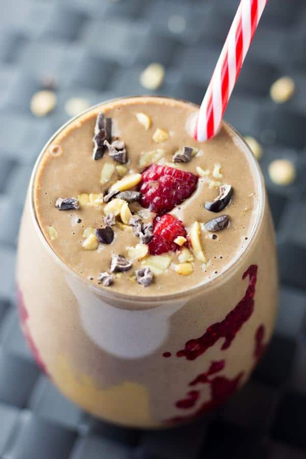 Peanut Butter and Chia Jelly Cacao Smoothie