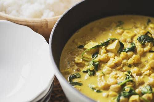 Quick and Easy Chickpea, Tofu and Spinach Curry