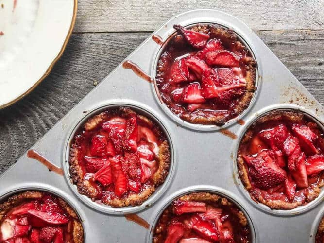 Strawberry Cream Tarts