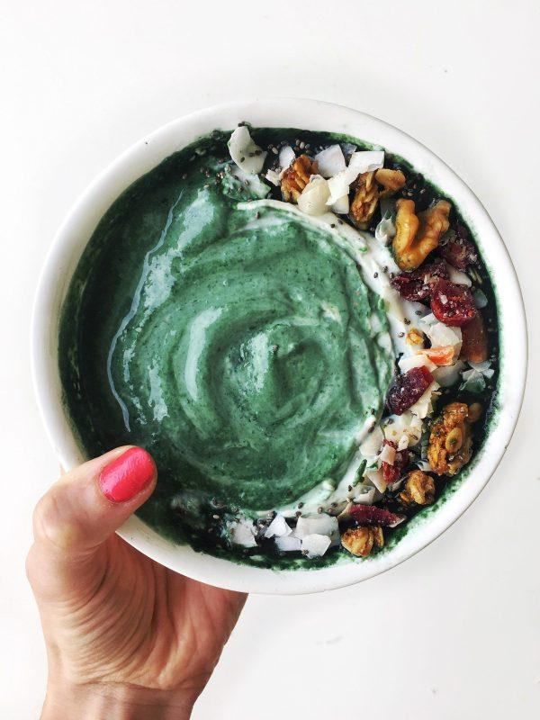 Superfood Smoothie Bowl