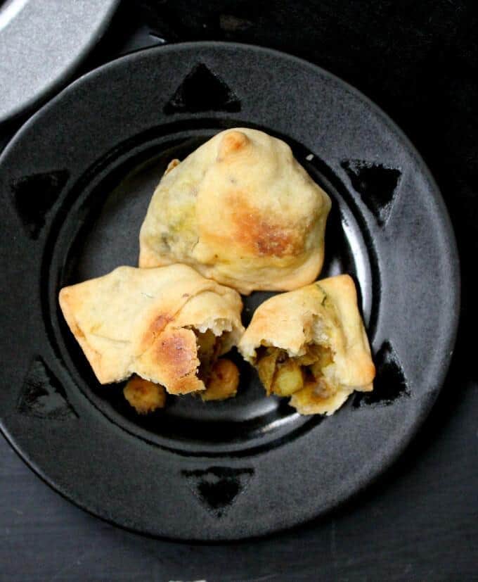 Baked Samosa with a Chickpea Filling