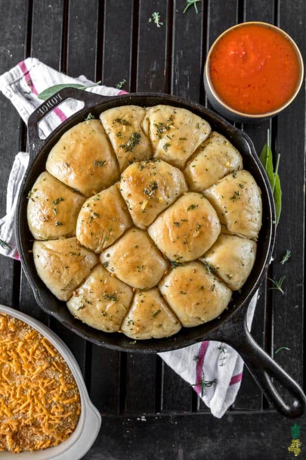 Herbed Skillet Pull-Apart Bread with French Onion Dip
