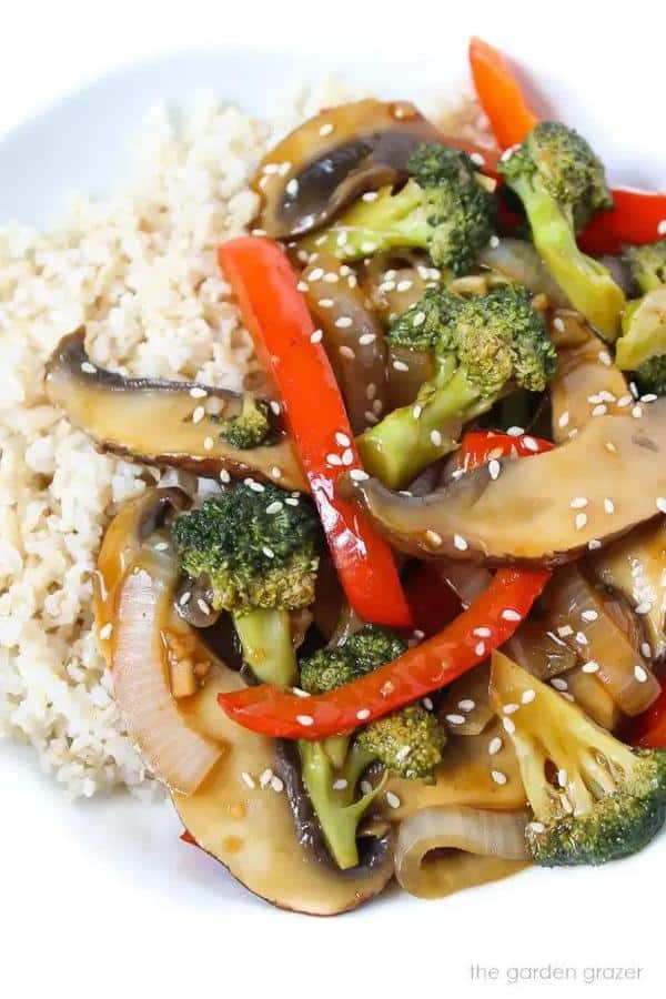 Portobello Mushroom and Broccoli Stir-Fry