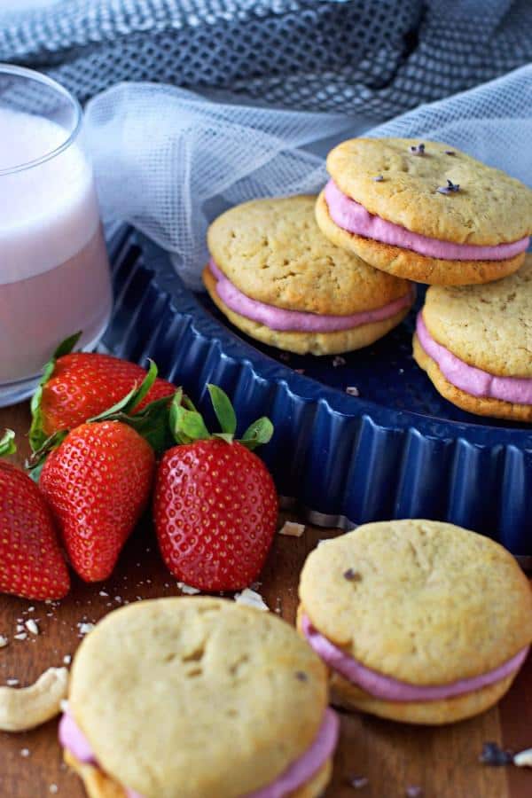 Strawberry Sandwich Cookies (Gluten-Free)