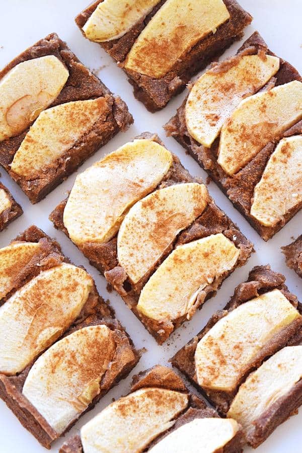 Apple Cinnamon Bars