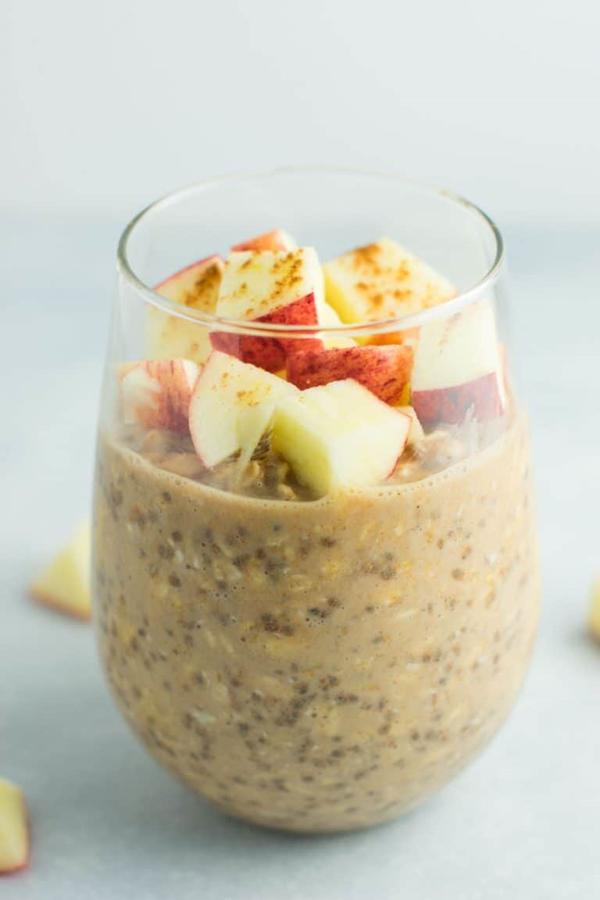 Apple Cinnamon Overnight Oats