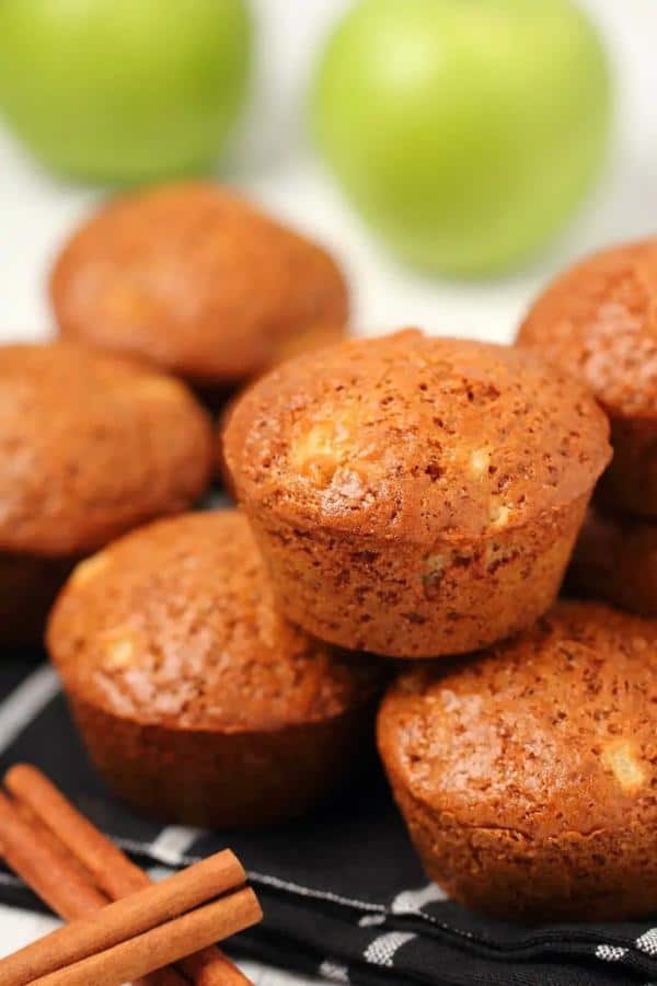 Apple Muffins