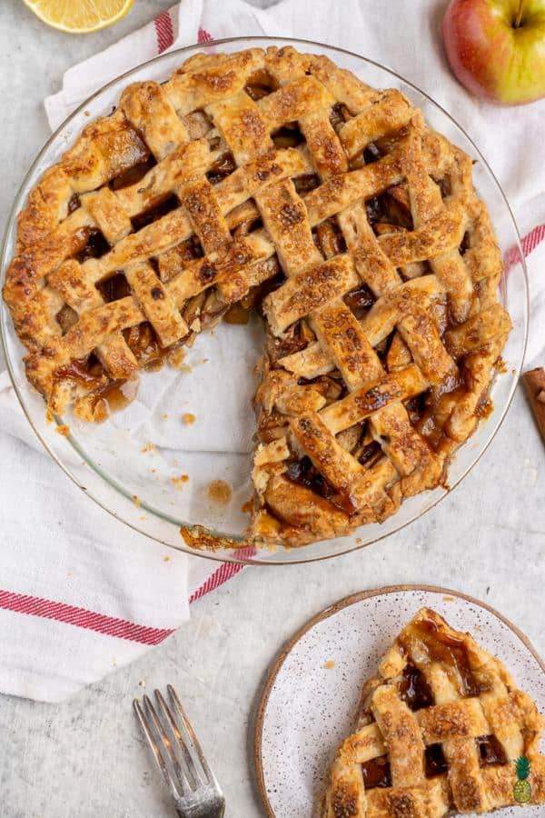 Apple Pie With Coconut Oil Crust