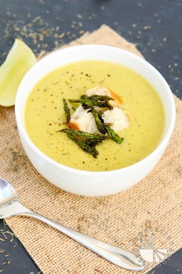 Creamy Roasted Asparagus Soup