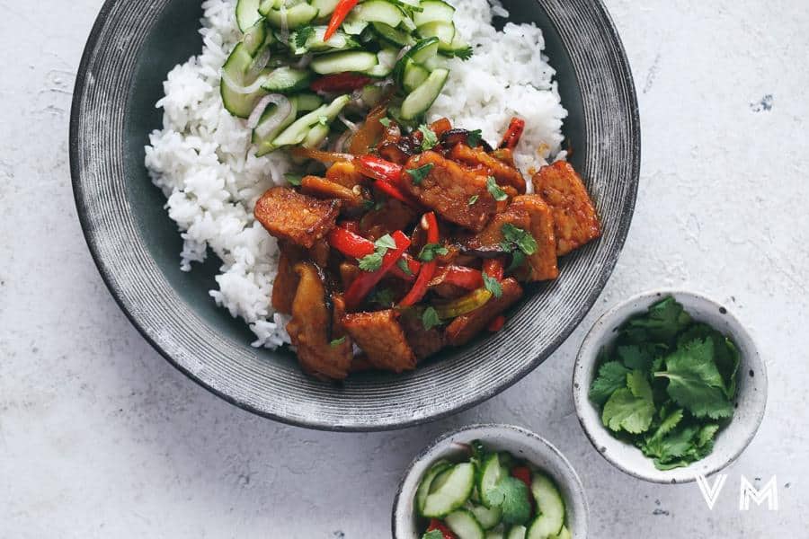 Gochujang Glazed Tempeh