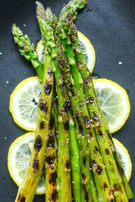 Simple and Quick Grilled Asparagus