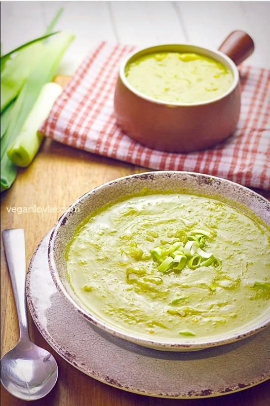 Turmeric Lentil Leek and Potato Soup