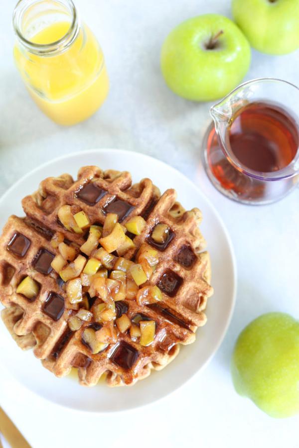 Vanilla Protein Applesauce Waffles